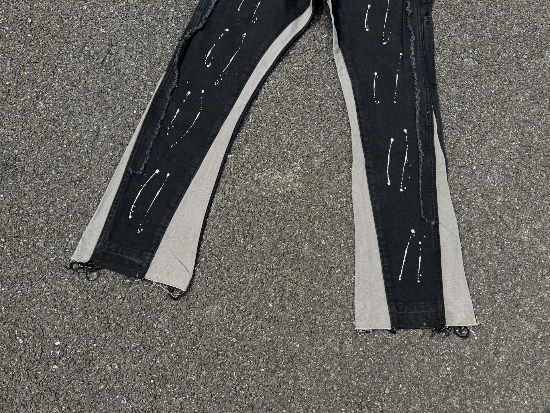 P220💰G33 GALLERY DEPT. Spliced ​​washed retro jeans for men and women high street splashed ink trousers micro-flared casual trousers trendy couple same style Color: Black Size: S-XXL (corresponding to 28-36)